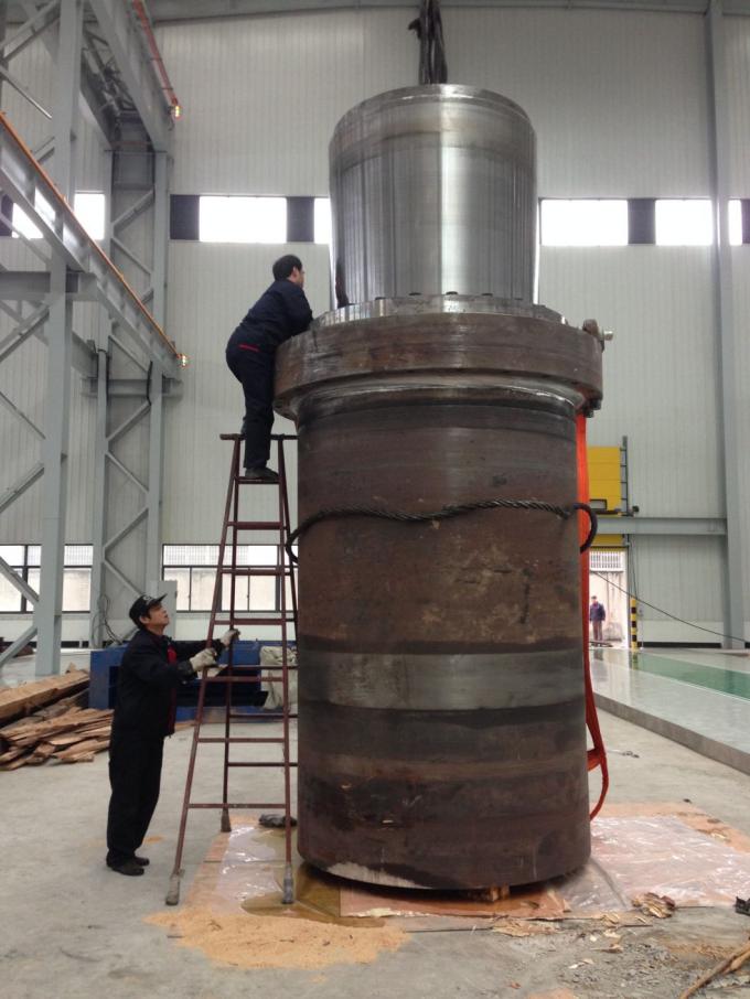 40MPa Cylinder hydrauliczny morski Mill Typ Boom Cylinder oleju hydraulicznego 11
